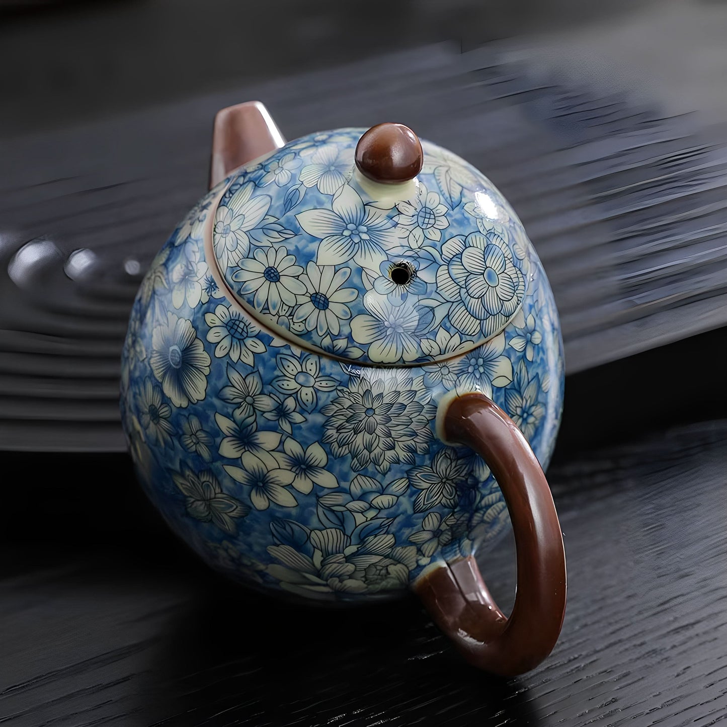 Cyan Egg
