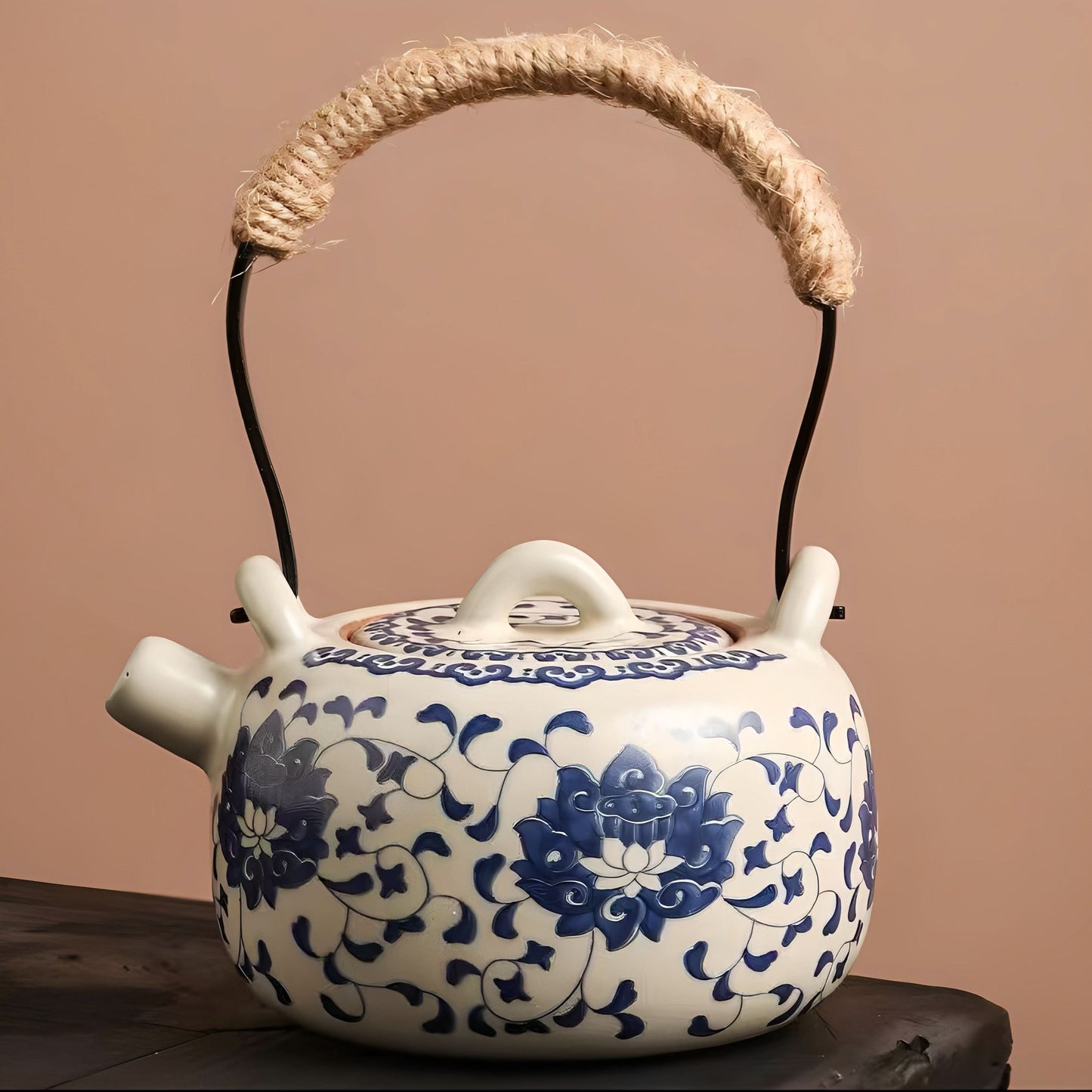 Lifting pot