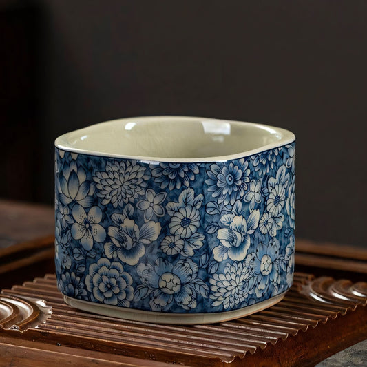Blue-and-White Square Teacup